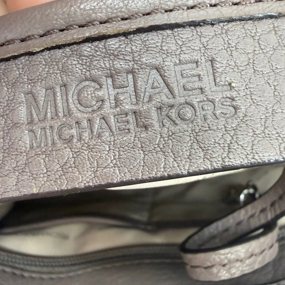 Michael Kors Bedford Tote Women Medium Taupe Pebbled Leather 30H4SBFT6L